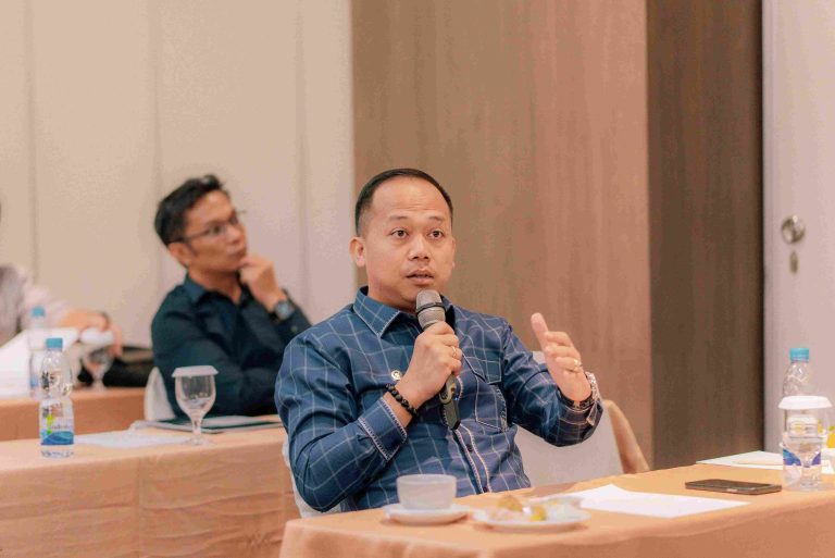The Future Leader Expeditions: Program Eksekutif Pemimpin Masa Depan
