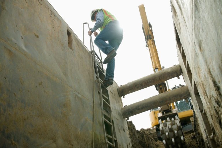K3 Ruang Terbatas di Medan: Panduan Aman Masuk Tangki dan Silo