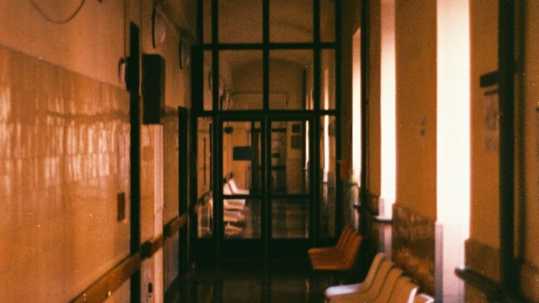 Pentingnya K3 Rumah Sakit: Standar Keselamatan Pasien & Tenaga Medis